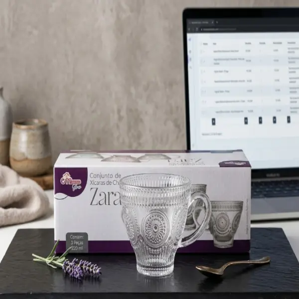 ✨ Jogo de Xícaras de Chá Zara | Vidro Trabalhado - 220ml (3 Peças) ☕